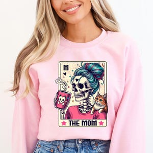 The Mom Tarot Card Sweatshirt, Skeleton Mom Sweat, Celestial Mama Hoodie, Witchy Vibes Tee, Mother&#39;s Day Gift Sweat, Vintage Gift For Mom