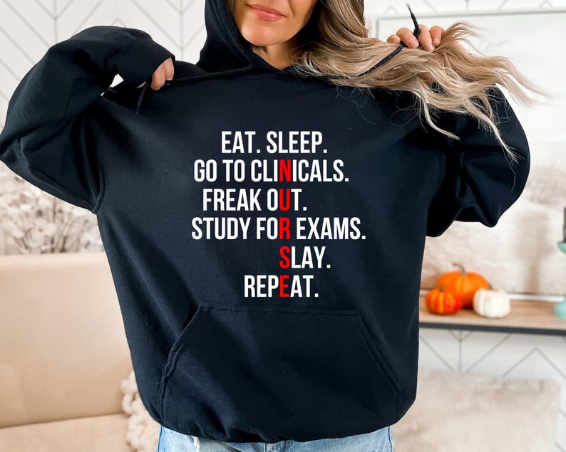 Custom Nursing School Sweatshirt, Nursing School Gift, Funny Nursing School Sweat, Nursing Student Sweat, Nursing Student Gift, Future Nurse bild 3