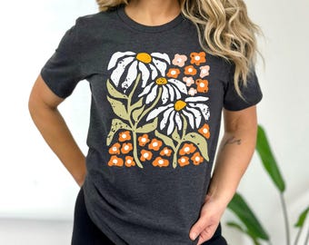 Camiseta con estampado floral de margaritas, camiseta con estampado de jardín de flores silvestres, regalo para amigas