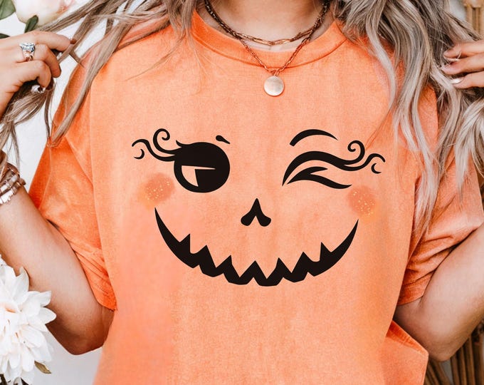 Winking Pumpkin Face T-Shirt