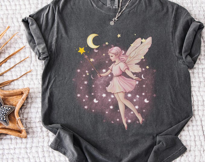 Fairycore Moon Fairy T-Shirt Magical Celestial Fae Folk Graphic Tee Cottagecore Aesthetic Vintage Wash Fairy Shirt for Dreamy Souls