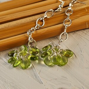 Lime Green Cluster Chain Drops