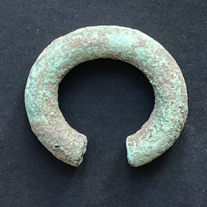 300 BC to 200 AD Bronze Age Dong Son Culture Antique Bracelet Vietnam Unique Gift Bangle Ancient Bracelet Archaeological Find
