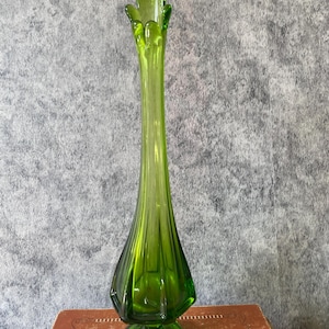MCM LE Smith Viking Glass Evergreen Glas Vase