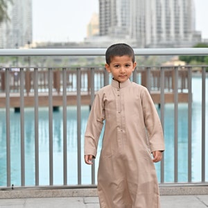 Latte Bahraini Baby Jubba Thobes Jubbah Jubba Thawb Kandora Dishdasha Jalabiya Kaftan Qamis Mens Islamic Clothing