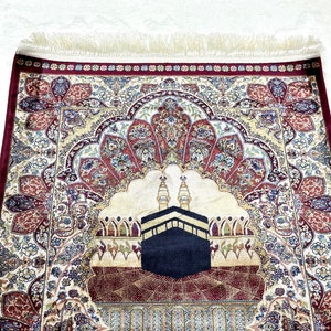 Luxury Prayer Rug: Soft Silk, Large Muslim Janamaz - Eid Gift