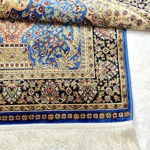 Thick Blue Prayer Rug: Luxury Muslim Prayer Mat