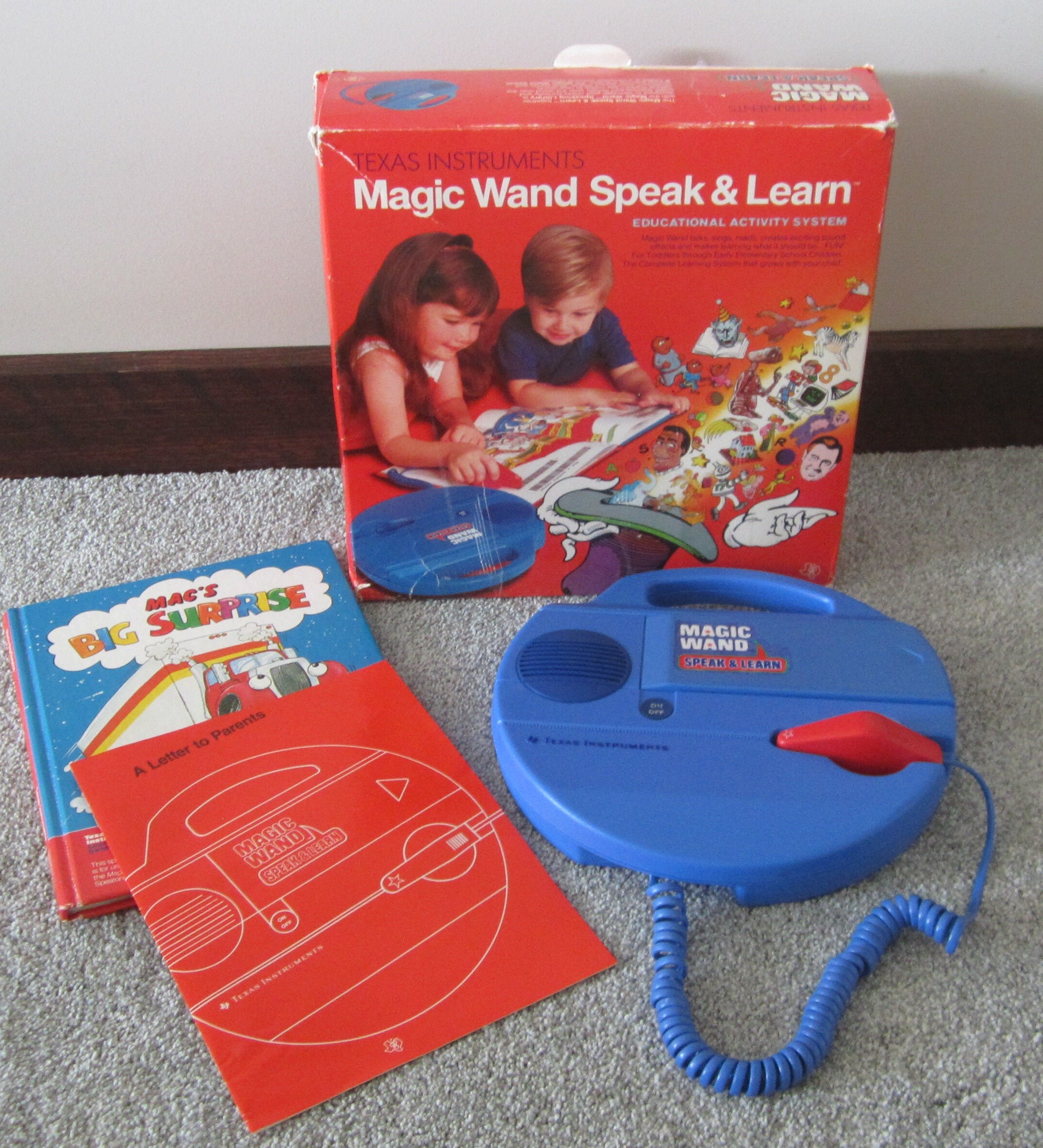 TEXAS INSTRUMENTS ~ le livre magique EUR 100,00 - FR