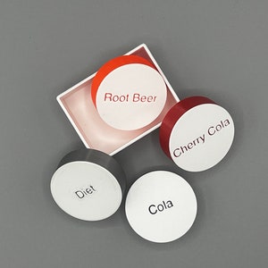 Drinkmate Identifier Lid Toppers-The perfect accessory to your Drinkmate Omnifizz.This will help you identify your dark sodas in the fridge.
