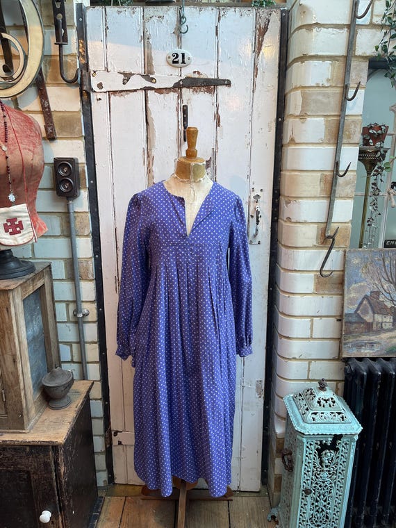 Vintage 70s Laura Ashley Purple Warm Cotton Print Dress Size UK 14