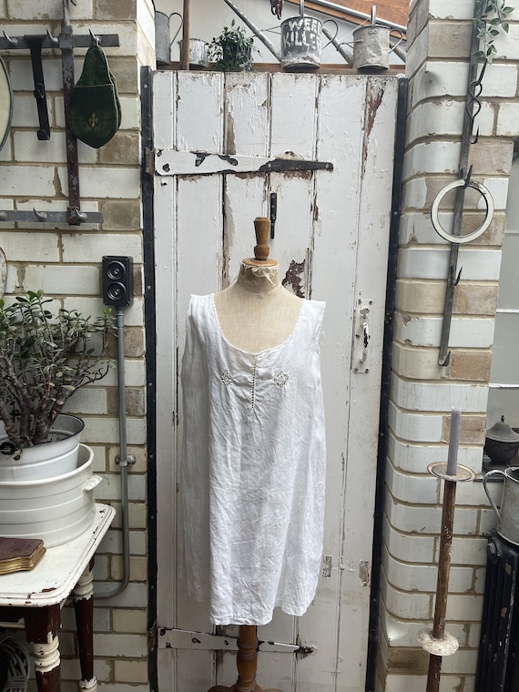 Antique French white linen shift dress with cut o… - image 1