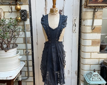 アンティークのフランス製ハンドメイドグリーンコットンエプロン