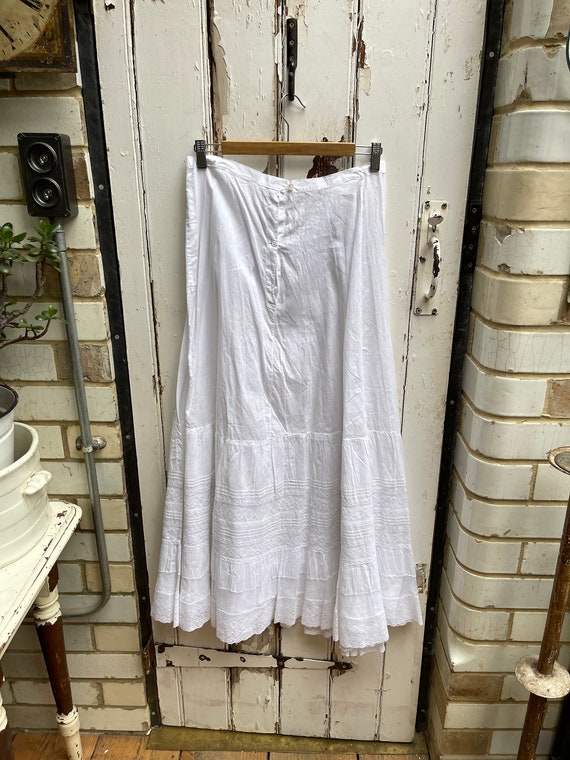 Antique handmade long white cotton skirt with tie… - image 8