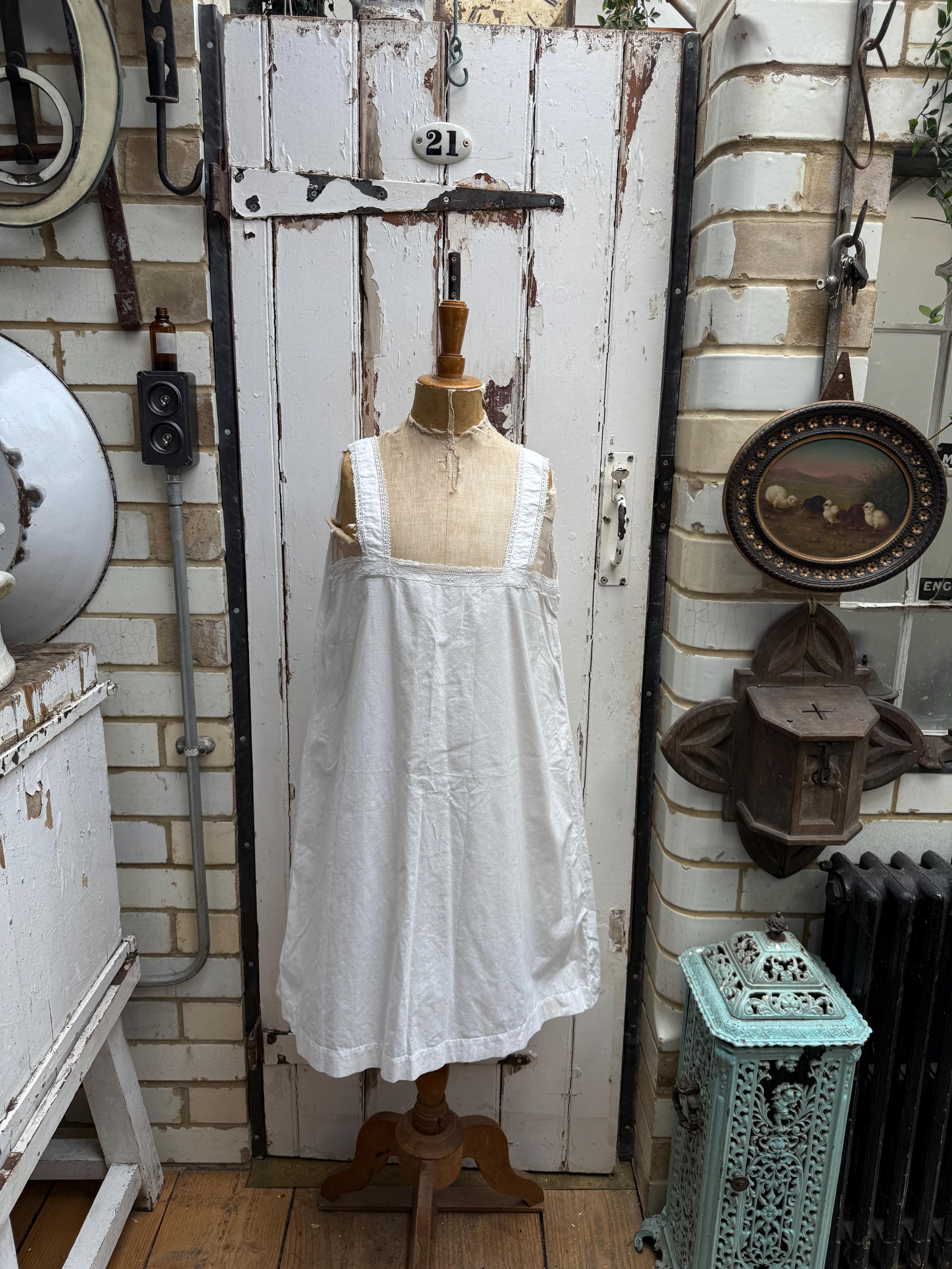 フランスアンティーク シフトドレス ワンピース Antique French White Cotton Shift Slip Dress Lace Trim Size M