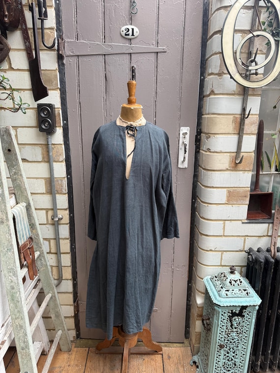black halter cocktail dress Show Me Your Mumu Jasmine Mini Luxe Satin Women's Dress : LG Color:fuchsia shantung KEEP_IN_MERCH In Love Again Black Whether you are dressing