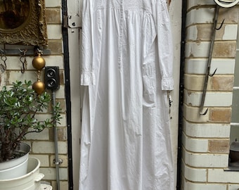 Antique long white cotton dress nightdress with lace bib size M/L