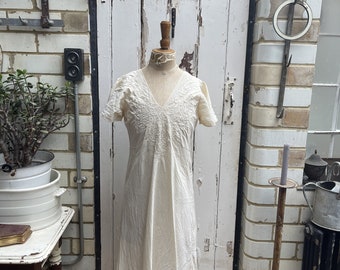 Antique cream silk dress with embroidery and net detail size S