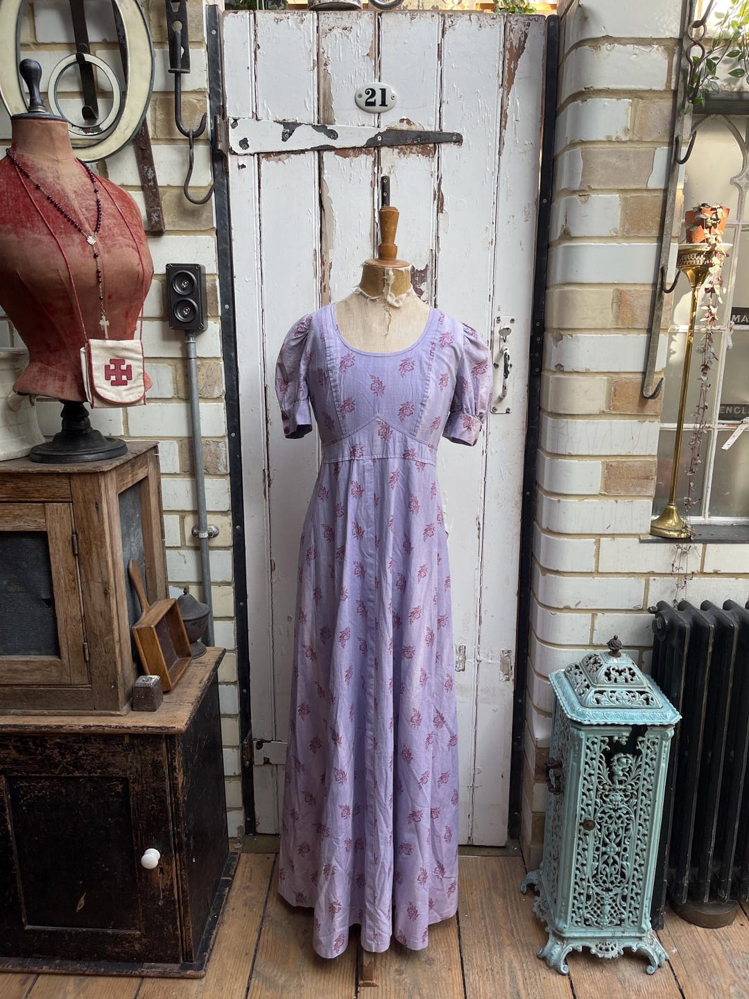 Vintage 60s/70s Peter Robinson Topshop Lavender Floral Print