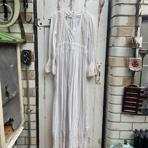 Vintage lange witte Laura Ashley-prairiejurk, maat S