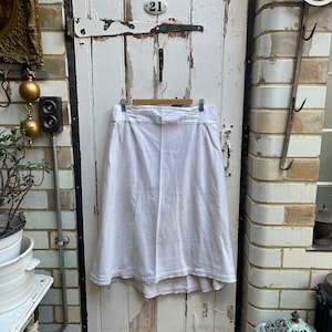 Antique French handmade warm white brushed cotton skirt underskirt with lace hem size M