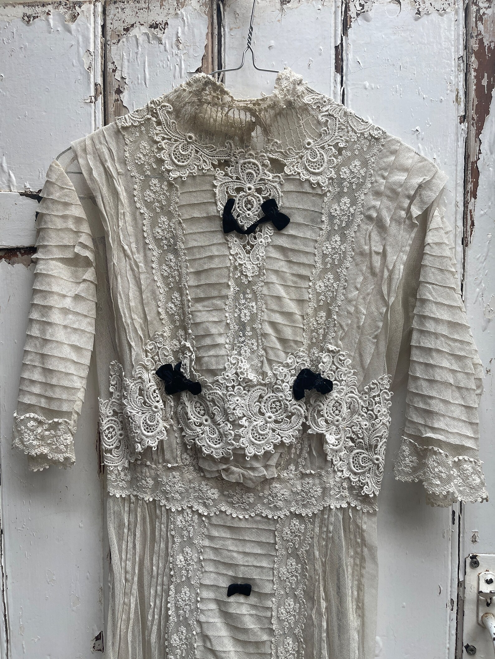 Ellinoric Lace Layer Dress Vintage White