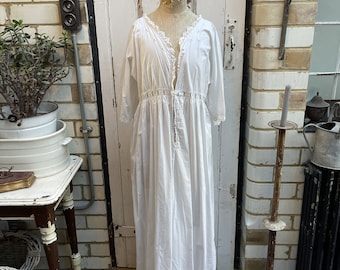 Antique long white soft cotton dress nightdress size S/M