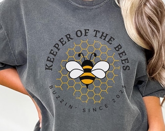 Unisex Personalized Beekeeper Shirt | Keeper of the Bees Shirt | Bee Keeping Gift | Father&#39;s Day Gift | Beekeeper Dad Shirt | Honey Bee Tee