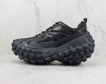 Balenciaga Black Defender Schuhe