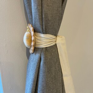 Safari curtain tie