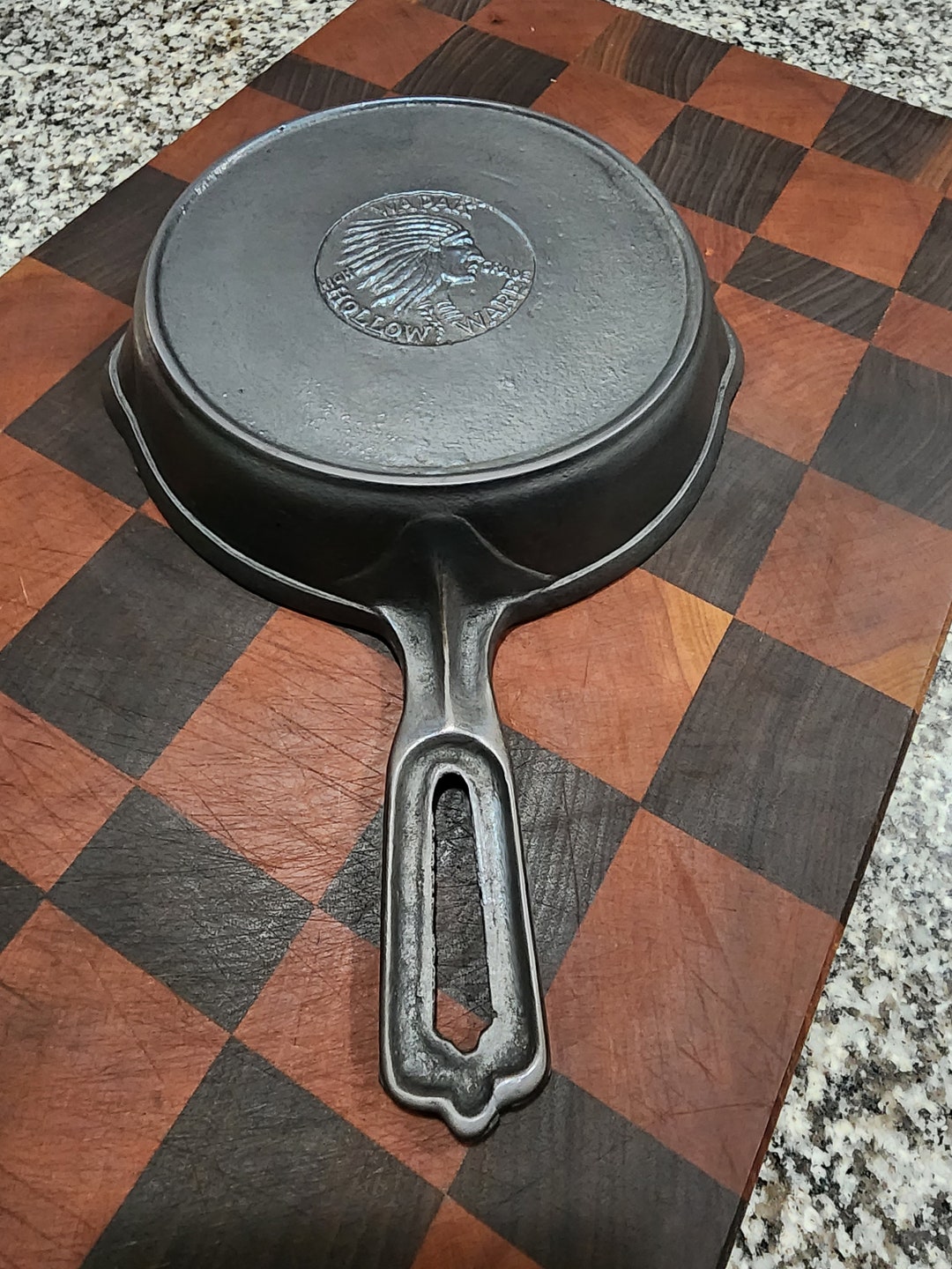 RARE Wapak Indian Head Skillet 3CRISP LOGO historicalexcellent