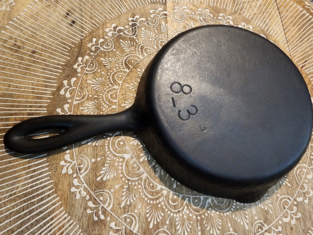 Chicago Hardware Foundry Size 3 Hammered CHF Skillet 8_3 With Etsy