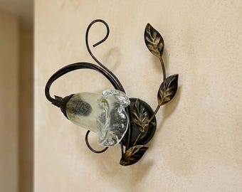 Handcrafted 1-light wall light in wrought iron and glass, Cox collection (LEFT)