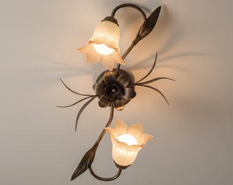 Zweiflammige Deckenleuchte aus Schmiedeeisen und Glas, handgefertigt und verziert, Kollektion Carla.