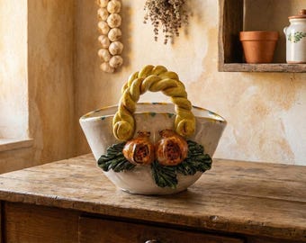 Sicilian Coffa Ceramic Sculpture – Hand-Painted Caltagirone Pottery, Italian Art Decor art. melograno