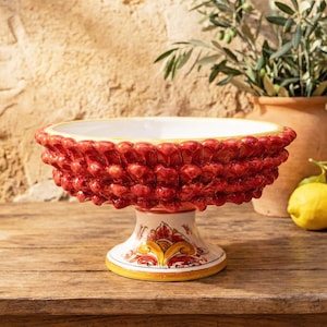Ceramic pine cone Sicilian ceramics - Alzata mezza pigna in ceramica siciliana di Caltagirone realizzata e decorata a mano grande rosso
