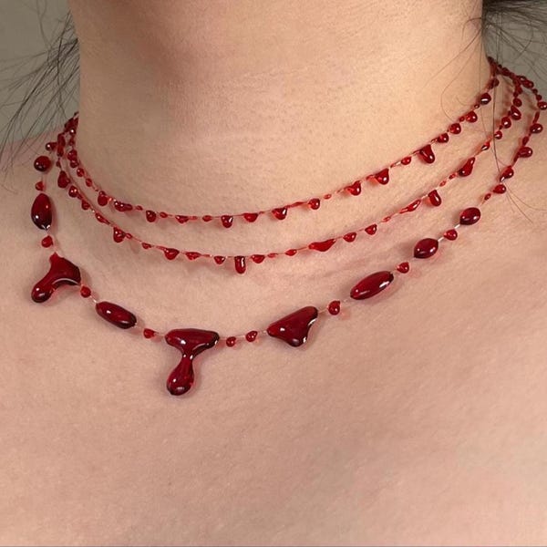 Vampish Blood Drip Necklace