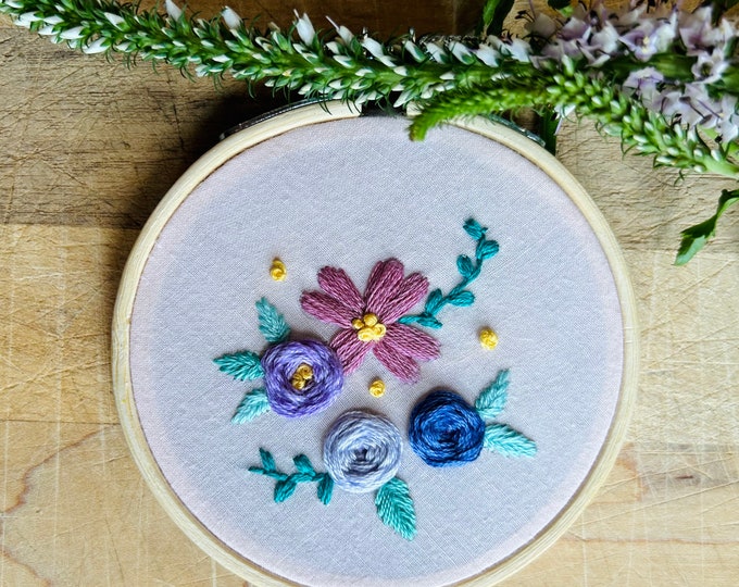 Hand embroidered hoop art, floral embroidery hoop