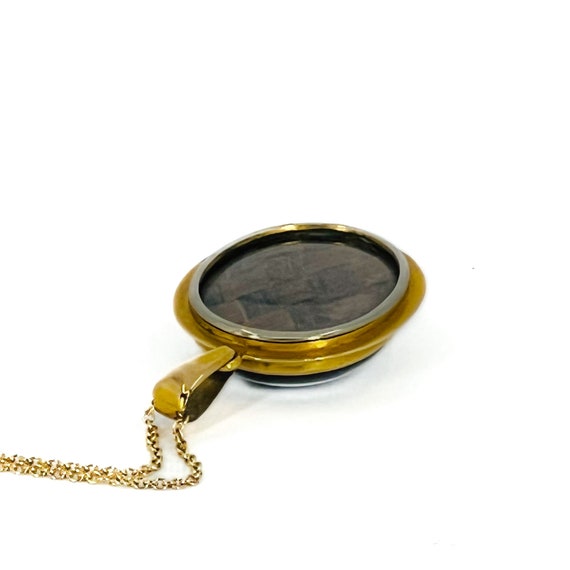 Early 20th C. Banded Agate Mourning Pendant - image 4