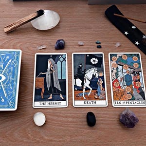 Tarot Intuitivo, Tirada tarot sobre vida, trabajo, amor, pareja, tarot evolutivo, general, vida espiritual