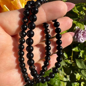 Pulsera de turmalina negra