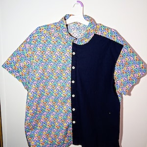 Camisa de boliche felizmente aprovada