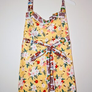 Critter Crossroads Apron