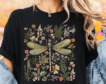 Comfort Colors® Botanical Dragonfly Shirt, Dragon Fly Shirt, Goblincore Fairycore-Floral Tshirt, Dragonflies Gifts, Cottagecore Floralshirt