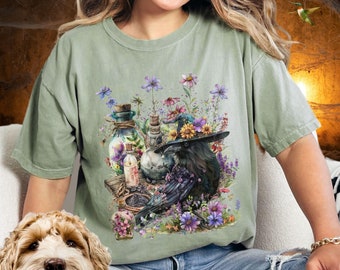 Raven Crow Witch Shirt, raven gift for her,witchy gifts for mom, raven lover gift,dark flower crow shirt,Witchy Clothes,crow lover gift for