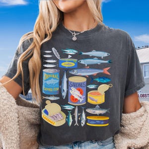 Tinned Sardines-Retro Style Fishing Shirt, Canned Fish-Vintage Sardine tshirt,Fisherman Aesthetic Tin Fish t-Shirt, Ocean Lover Gift Ideas