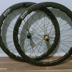 Zipp 353 NSW Carbon Clincher Wheelset DT Carbon Spokes Carbon Tactics SiNC Ceramic XDR 12s Hubs 1350gms