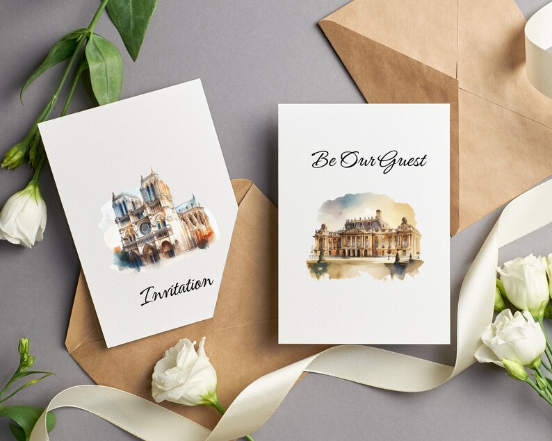 Peut inclure: Deux cartes blanches avec des illustrations &agrave; l'aquarelle de b&acirc;timents europ&eacute;ens c&eacute;l&egrave;bres. La carte de gauche pr&eacute;sente une illustration de la cath&eacute;drale Notre-Dame et le texte "Invitation". La carte de droite pr&eacute;sente une illustration du ch&acirc;teau de Versailles et le texte "Be Our Guest".