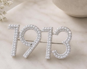 1913 Pearl Brooch Pin