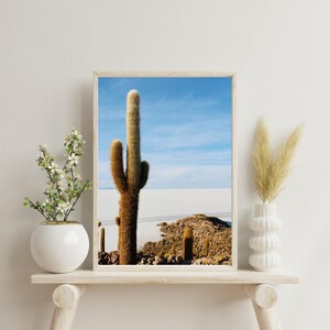 Kaktus Poster, Uyuni Salzfläche Fotodruck, Botanische Kunst, Southwestern Wanddeko, Wüstenpflanze Bild, Sukkulenten Boho Druck