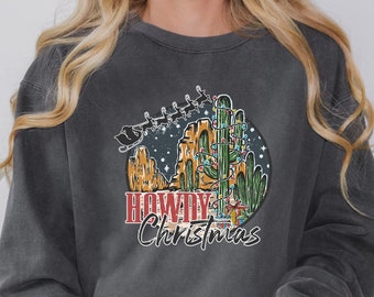 Comfort Colors Howdy Christmas Sweatshirt: Western Holiday Sweat shirt  Holiday Sweater for gifting